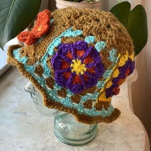 🌼 New Handmade Crochet Granny Square Hat – Boho Floral Vibes 🌼